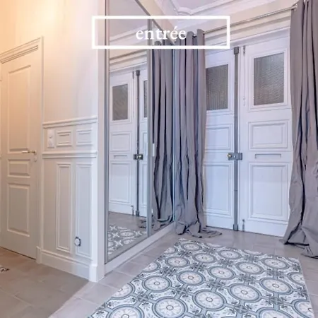 Apartment La Cour Doree *