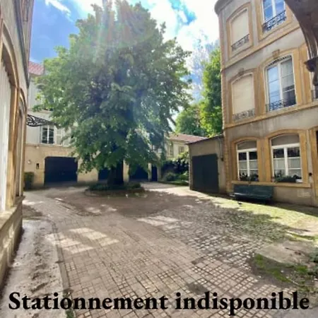 Apartment La Cour Doree